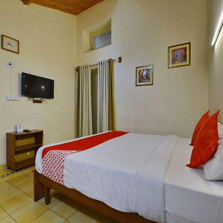 Oyo 12402 Mushkil Aasan Hotel Mount Abu Ngoại thất bức ảnh
